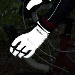 ProViz REFLECT360 Waterproof Cycling Gloves 9 ProViz REFLECT360 Waterproof Cycling Gloves -Bicycle Promotion Shop proviz reflect360 waterproof cycling gloves 389041 16