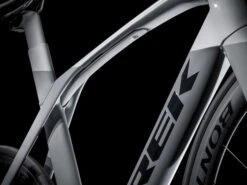 Trek Madone SLR 6 Disc 22 Trek Madone SLR 6 Disc -Bicycle Promotion Shop trek madone slr 6 disc 341445 1