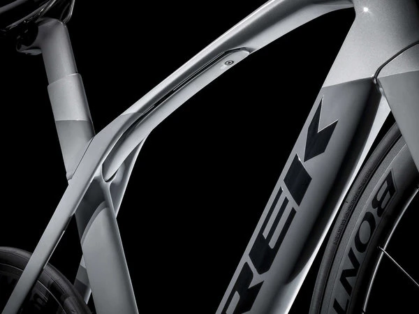 Trek Madone SLR 6 Disc 9 Trek Madone SLR 6 Disc - Image 7