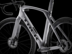 Trek Madone SLR 6 Disc 21 Trek Madone SLR 6 Disc -Bicycle Promotion Shop trek madone slr 6 disc 341445 19